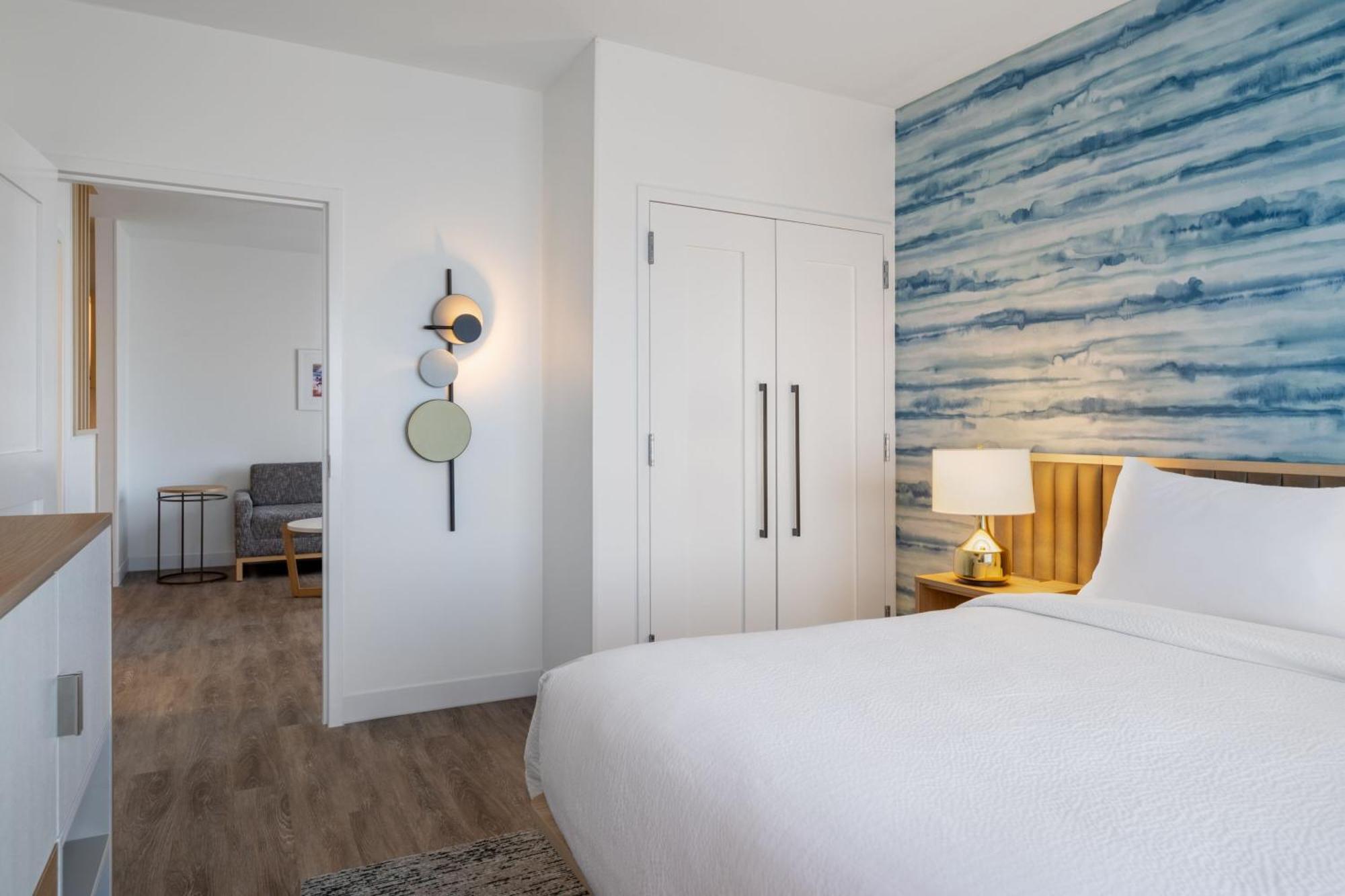 Towneplace Suites By Marriott Geneva At Spire Academy Esterno foto
