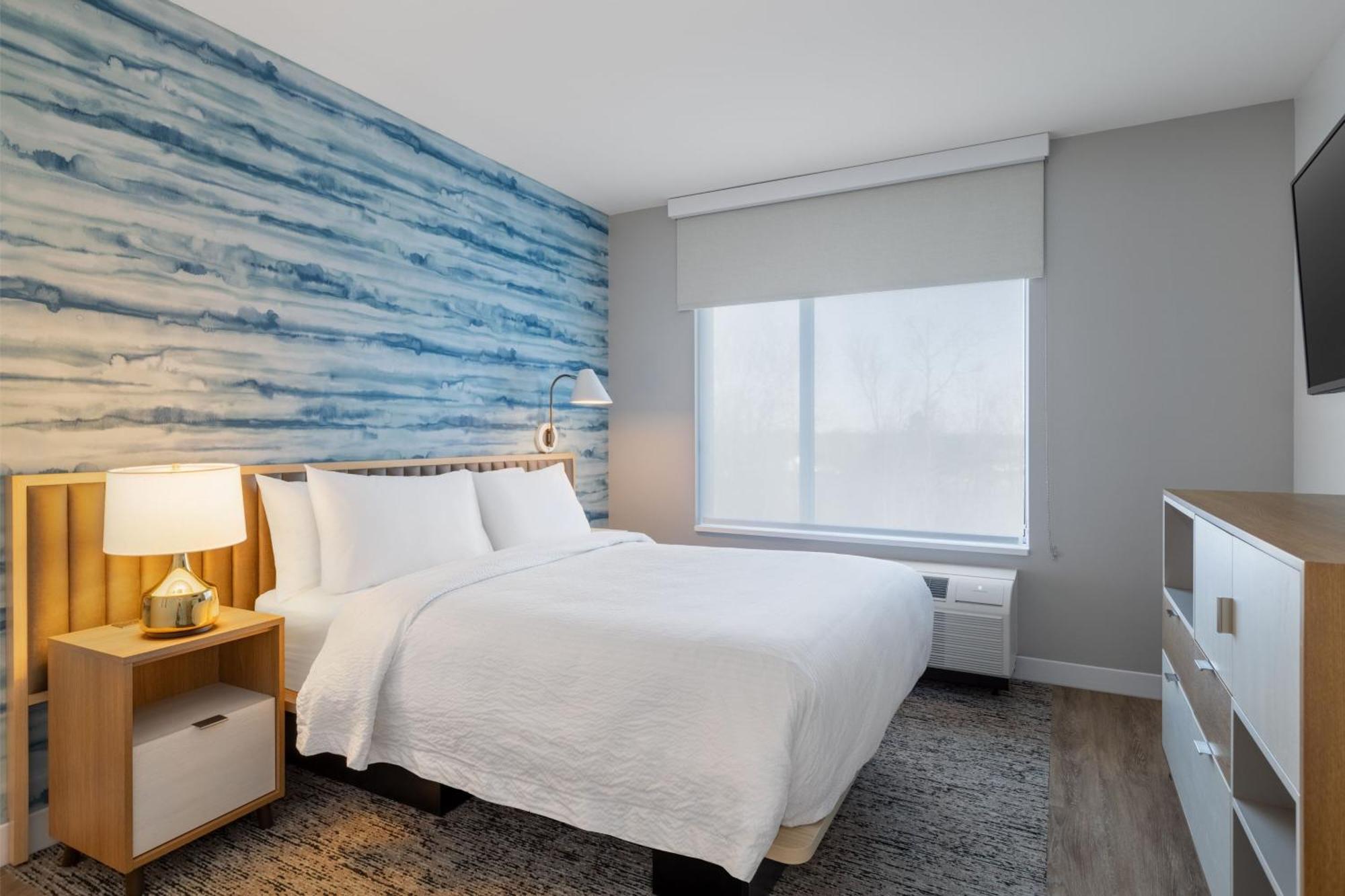 Towneplace Suites By Marriott Geneva At Spire Academy Esterno foto